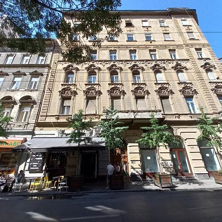 Mariann'S Modern Apartment In The City Center Budapest Exterior photo
